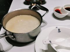 -红鼎豆捞·非遗鲍皇汤火锅(宝丰路店)