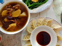 -鲸育宝宝月嫂(徐汇店)