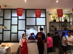 -镇南锅盖面馆(解放路店)