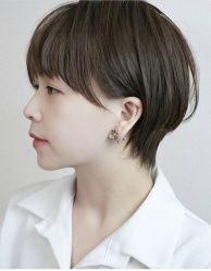 -变画·发型STUDIO