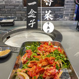 拍照打卡烤肉店｜工业风新盒子