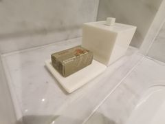 -上海漕河泾万丽酒店