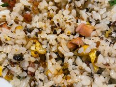 肉多多炒饭-小饕荟雅安贡椒鱼鲜馆(广福桥店)