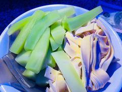 -蛙来哒(湖州东吴银泰百货店)