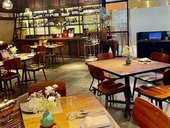 大堂-Carbon莫卡哆·意大利复古集市餐厅(杭州大厦店)