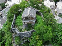 -高荡千年布依古寨旅游景区