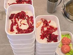 -张哞哞·鲜切牛肉自助火锅(高德置地店)
