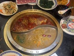 -沸炉重庆老火锅(军事博物馆店)