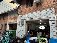 -正宗杨记普洱酸醋米线(总店)