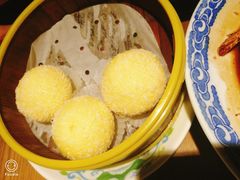 椰丝流沙包-老头儿油爆虾(金鹰世界店)