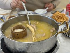 -朴小妹人参鸡汤火锅(长白山万达店)