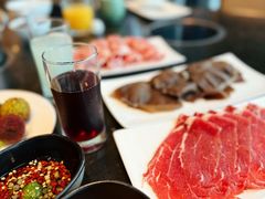 澳洲雪花牛肉-金陵饭店 56F 家·海鲜火锅餐厅