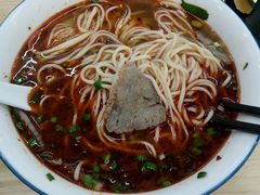 -伊鼎牛肉面(潍坊路店)