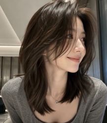 -首脑美发沙龙