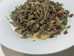 -燕春饭店(公园里店)
