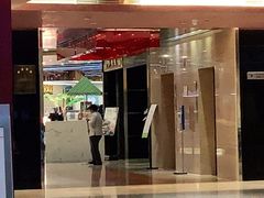 -西安绿地假日酒店