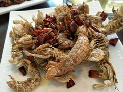 -扒虾小妹儿麻辣海鲜(宏图街店)