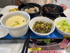 -老娘舅餐厅(黄龙体育中心店)