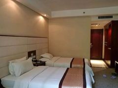 -兴芮温泉度假区