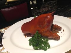 原只乳猪焗饭半只-8餐厅(新葡京酒店)