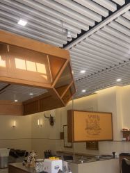 -MARTIN'S BARBER SHOP男士理发馆