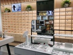 -一代眼镜·蔡司配镜(浦东大拇指广场店)
