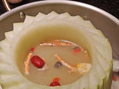 -得意咚瓜·顺德鱼生·冬瓜火锅(深圳首店)