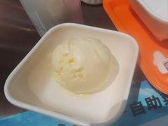 -满记甜品(巴黎春天宝山店)