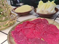 -扎起市井老火锅(乐山总店)