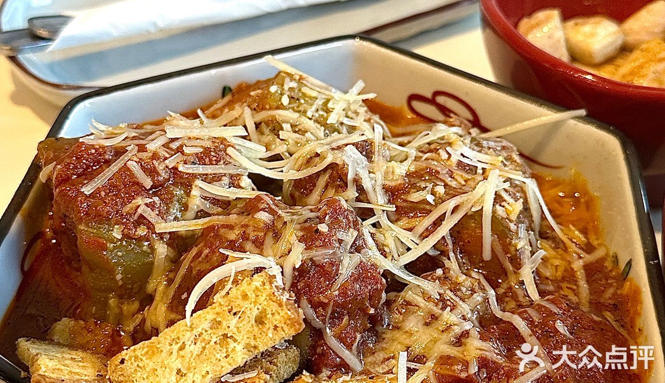 圣诞跨年去哪玩？三里屯圣诞氛围已到位！