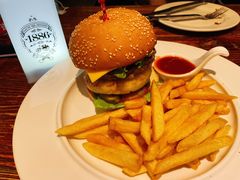 -1886德国汽车餐厅(外滩十六铺码头店)