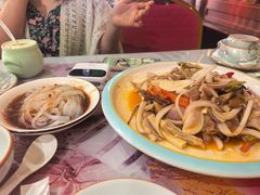 -乡村馕坑肉·烧烤·新疆菜·本地人更爱吃(阿勒泰首店)