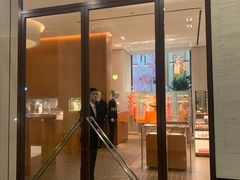 -HERMES(湖滨银泰in77店)