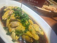 -魏铭鱼头捞饭(晋阳路店)