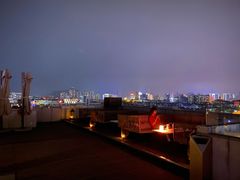 -悦吧·360°全景天台酒吧(象山店)