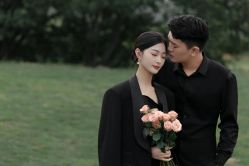 -樱花婚纱摄影
