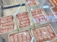 -来龍儿鲜切牛肉自助老火锅