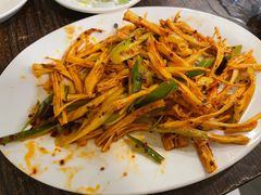 -韩风烤牛肉冷面店