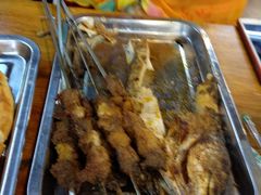 -布尔津河堤夜市