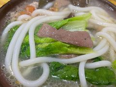 三鲜沾水粗米线-贵州沾水米线(学田湾店)