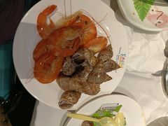 -领鲜活海鲜榴莲自助火锅(东门店)