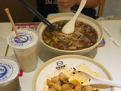 -弄堂咪道-饭香·面香·馄饨香(兴梅店)