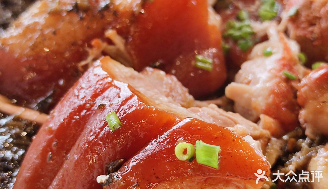 成都探店｜成都著名小吃店里的正餐如何呢?外