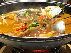 农夫山泉炖的鱼头（红烧）-7017浙菜•建德味(中财店)