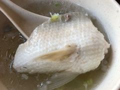 虱目鱼肚汤-周氏虾卷