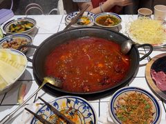 -旧街市鲜货老火锅(大光路店)