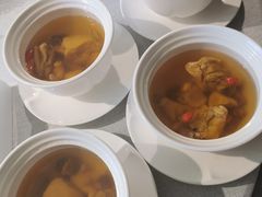 鸡松茸炖土鸡-秀儿四九城·新京菜(亚运村鸟巢店)