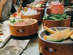 -龍歌自助小火锅(市南金茂湾店)