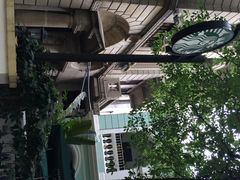 星巴克(沙面店)-星巴克臻选(广州沙面店)