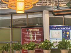 -鸭绿江海鲜烧烤大排档(杏林街店)